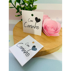 Mini tag para Presente - Com Carinho - 5x4,5cm - Pronta entrega - 50/100 unidades na internet