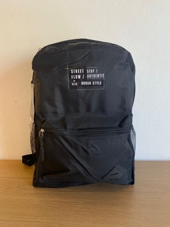 Mochila impermeable H001