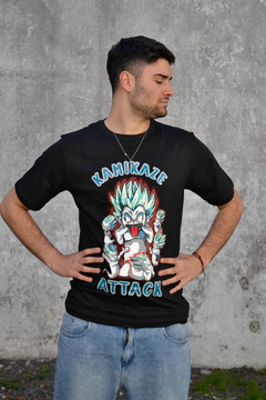 Remera Kamikaze Attack Dragon Ball - comprar online