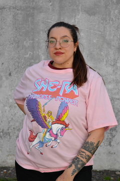 Remera She-ra rosa