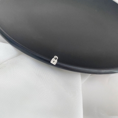 Piercing de Prata Cadeado Cravejado - comprar online