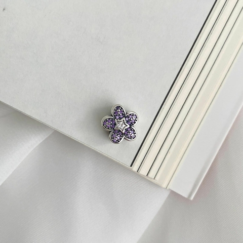 Berloque de Prata Flor Lilás