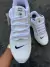 Nike Shox NZ (4 Molas) na internet