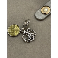 berloque a bela e a fera princesa charm - berloque da nina