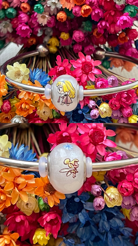 ￼berloque princesas e PET para pulseira Pandora murano