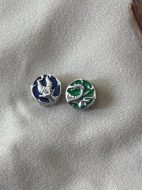 berloque Pandora malevola Disney vilas