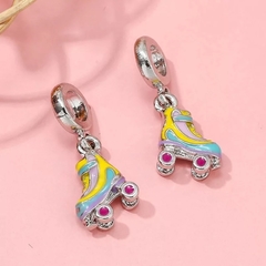 berloque patins colorido Pandora charm - comprar online