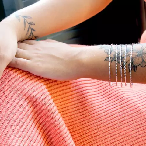 Bracelete de aço inox um fio trançado quadrado 7 cm x 2 mm (Unidade)