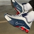 Tênis Nike Shox R4 Azul e branco na internet