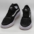 Tênis Vans Ultrarange na internet