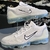 Tênis Vapor Max 5.0 na internet