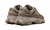 Tênis New Balance 9060 na internet