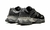 Tênis New Balance 9060 na internet