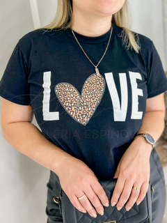 T-Shirt Love 100% algodão