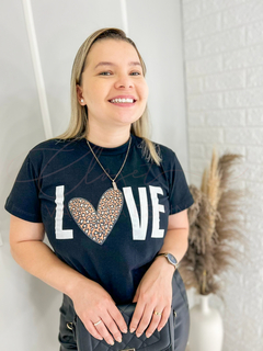 T-Shirt Love 100% algodão na internet