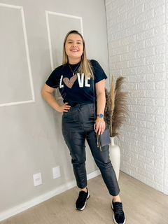 T-Shirt Love 100% algodão - comprar online