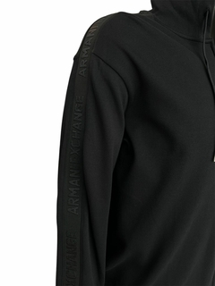 sueter armani exchange. en internet