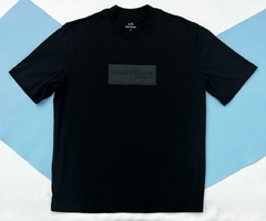 Playera Armani Exchange.