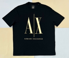 Playera Armani Exchange.