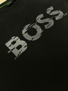 playera boss. en internet