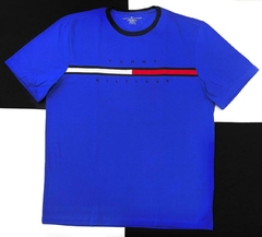 Playera Tommy Hilfiger. en internet
