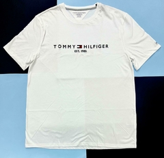 Playera Tommy Hilfiger.