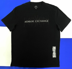 Playera Armani Exchange.
