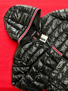 chamarra calvin klein.