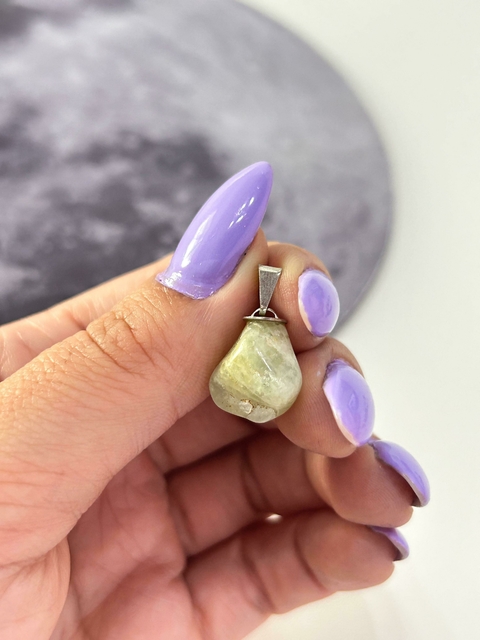 Pingente de Água Marinha - Pedra da Ansiedade, Clareza mental, Paz Interior