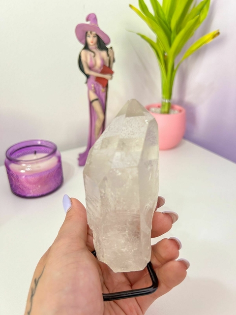 Ponta Natural Quartzo Cristal na base de metal 280g - Intensificador, Iluminação, Positividade, Purificação - PEÇA ÚNICA