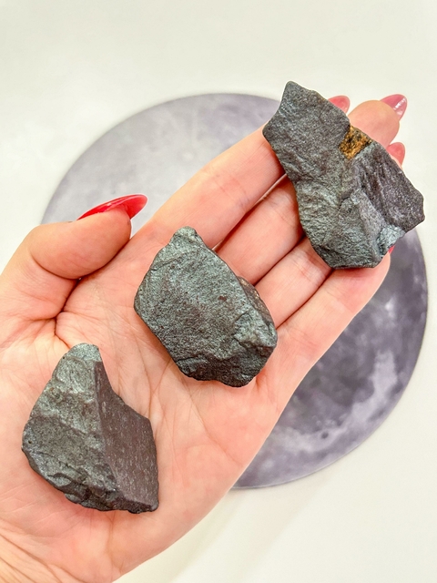 Hematita Bruta P - Proteção, Aterramento, Equilíbrio, Estabilidade