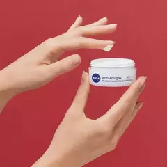 Crema Facial de día Antiarrugas Reafirmante NIVEA x50g - comprar online