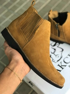 Botas de Couro Primeira Linha Premium - comprar online