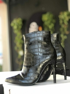 Bota Glendale Salto Fino na internet