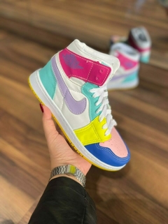 Bota Nike Jordan Feminina - loja online