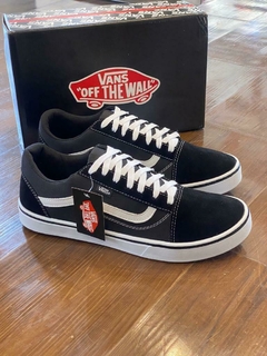 Vans Old Skool na internet