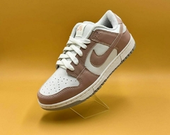 Tênis Nike SB Dunk Rose Feminino