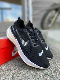 Air Max Zoom X na internet