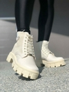 Bota Prada