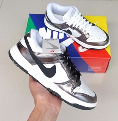 SB Dunk Ref-LE na internet
