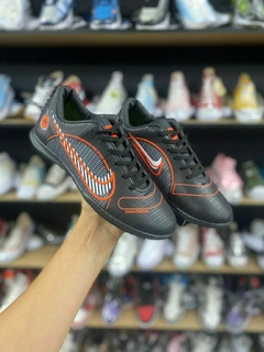 Chuteira Futsal femenino - comprar online