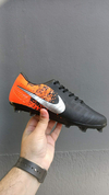 Chuteira Nike Campo