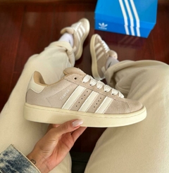 Adidas campus