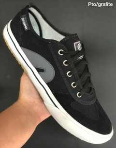 Tênis de Futsal Rainha - comprar online