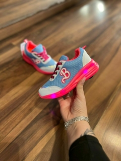 Tênis Barbie Rodinha Patins Infantil
