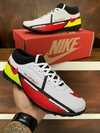 Chuteira Nike Botinha Society e Campo