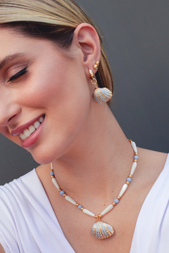 Argola Concha Mix Banhos Dourado - comprar online