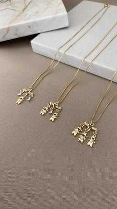 Colar Filhos Dourado na internet