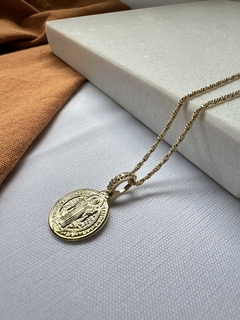 Colar Pingente São Bento Dourado na internet