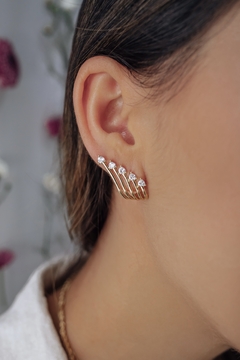 Ear Cuff Corações Dourado/Prata - comprar online